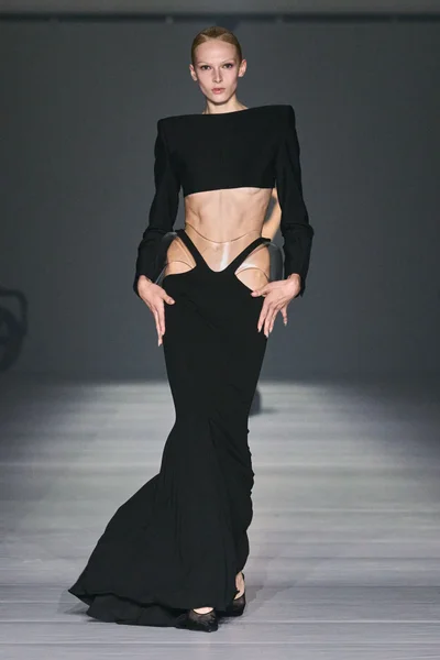Look 36